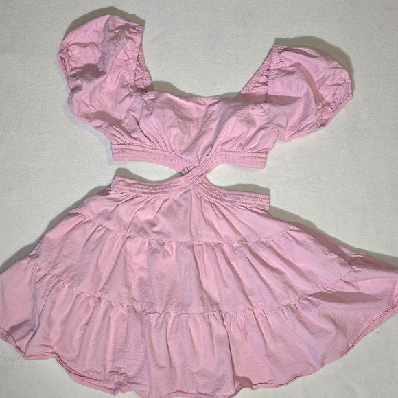 Blush Pink Puff Sleeve Cutout Smocked Fit & Flare Mini Dress – Size Medium - Picture 2 of 7